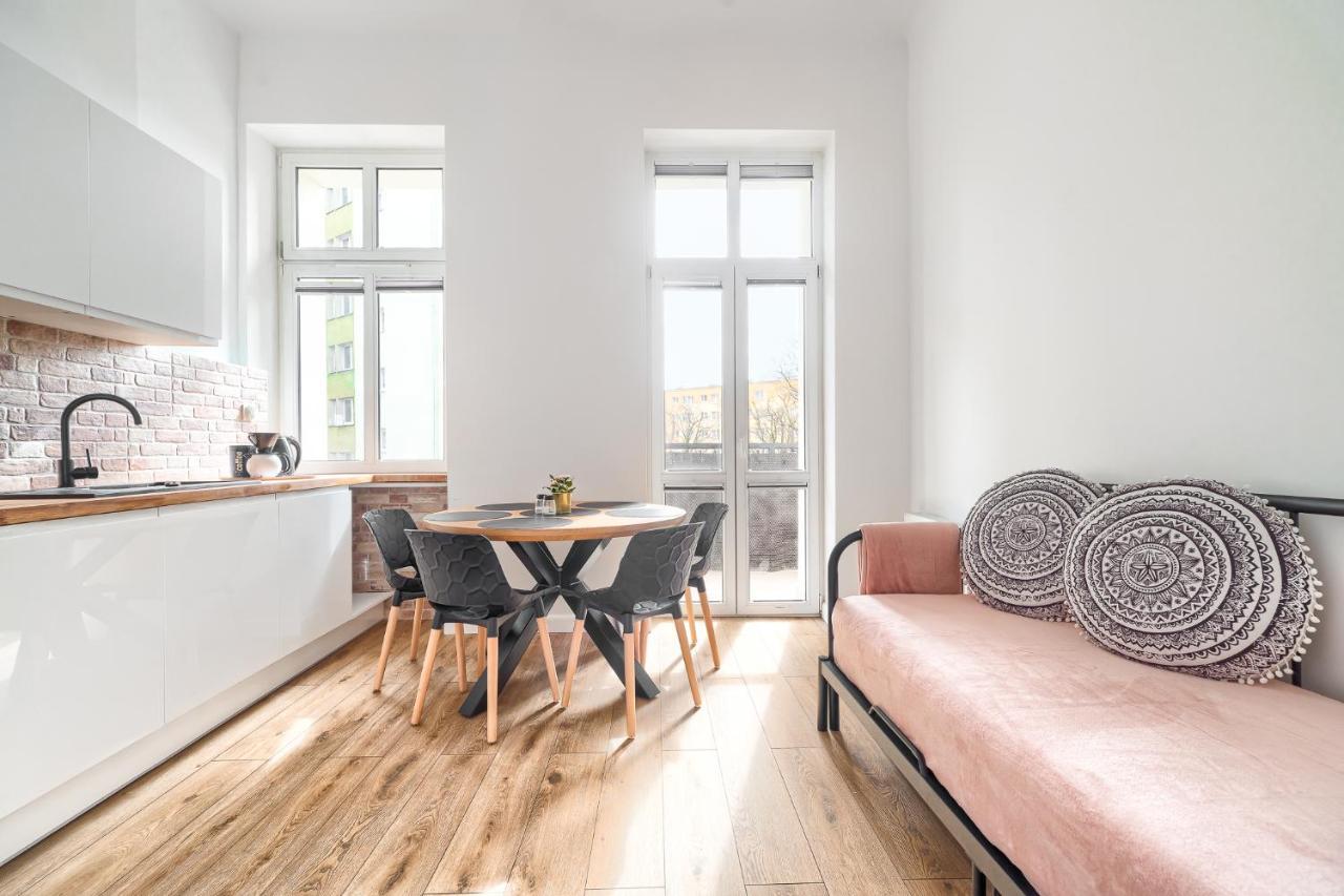 Апартаменты Margi Eos Apartament Large & Balcony Щецин Экстерьер фото